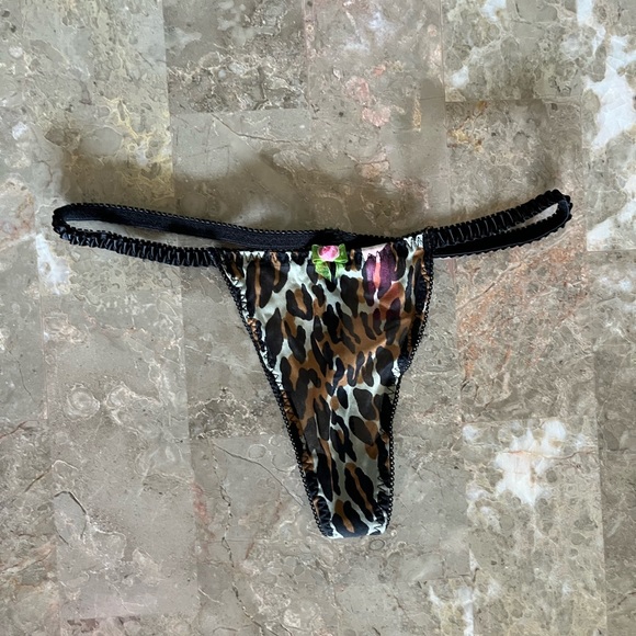 Vintage Betsey Johnson Intimates Leopard Print Slip and Thong Size M - Picture 5 of 8